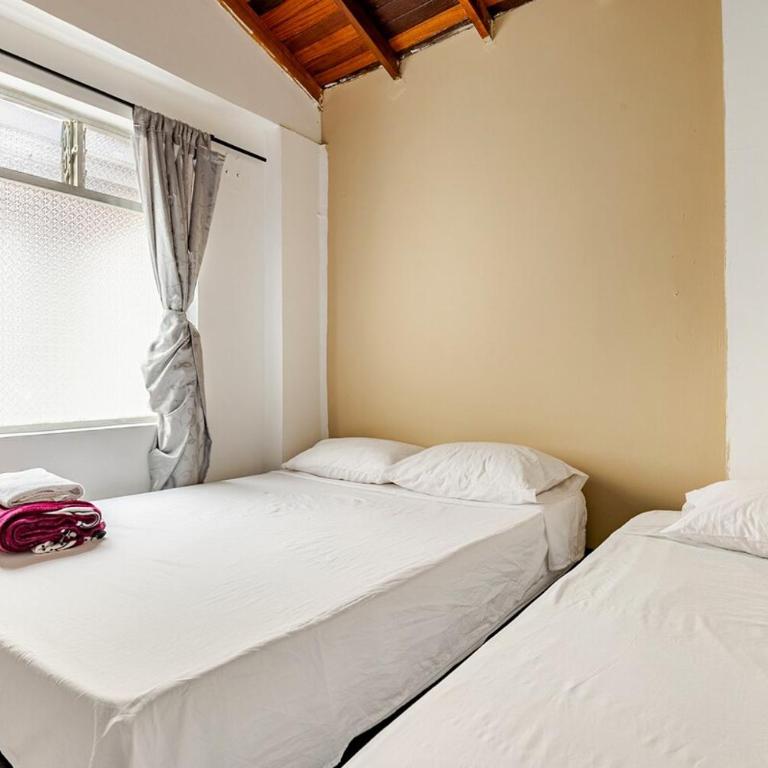 Casa comoda en Laureles cerca del Estadio y la 70 "Máx 8 huéspedes - Apartamento Estándar de 4 dormitorios - 24