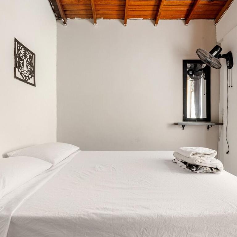 Casa comoda en Laureles cerca del Estadio y la 70 "Máx 8 huéspedes - Apartamento Estándar de 4 dormitorios - 27