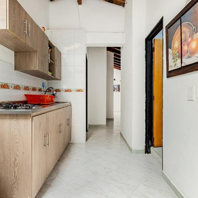 Casa comoda en Laureles cerca del Estadio y la 70 "Máx 8 huéspedes - Apartamento Estándar de 4 dormitorios - 11