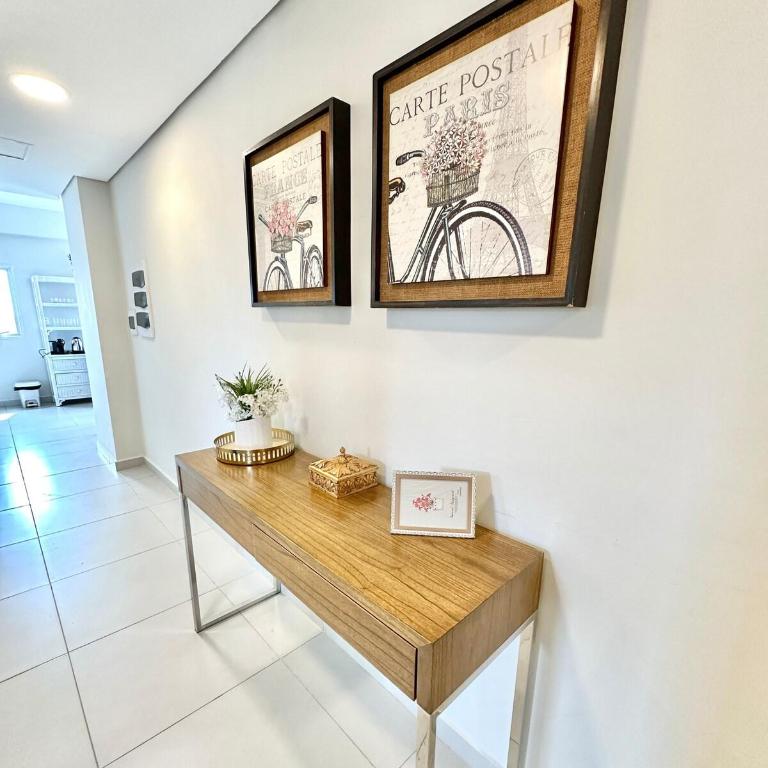 Departamento amplio y moderno - Balcón y parrilla - Two-Bedroom Apartment - 32