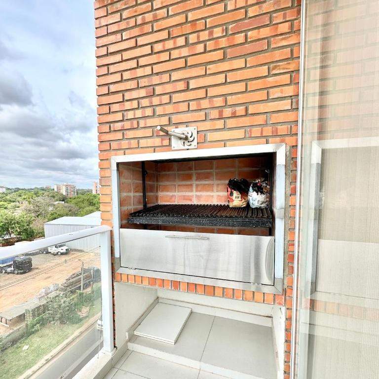 Departamento amplio y moderno - Balcón y parrilla - Two-Bedroom Apartment - 61