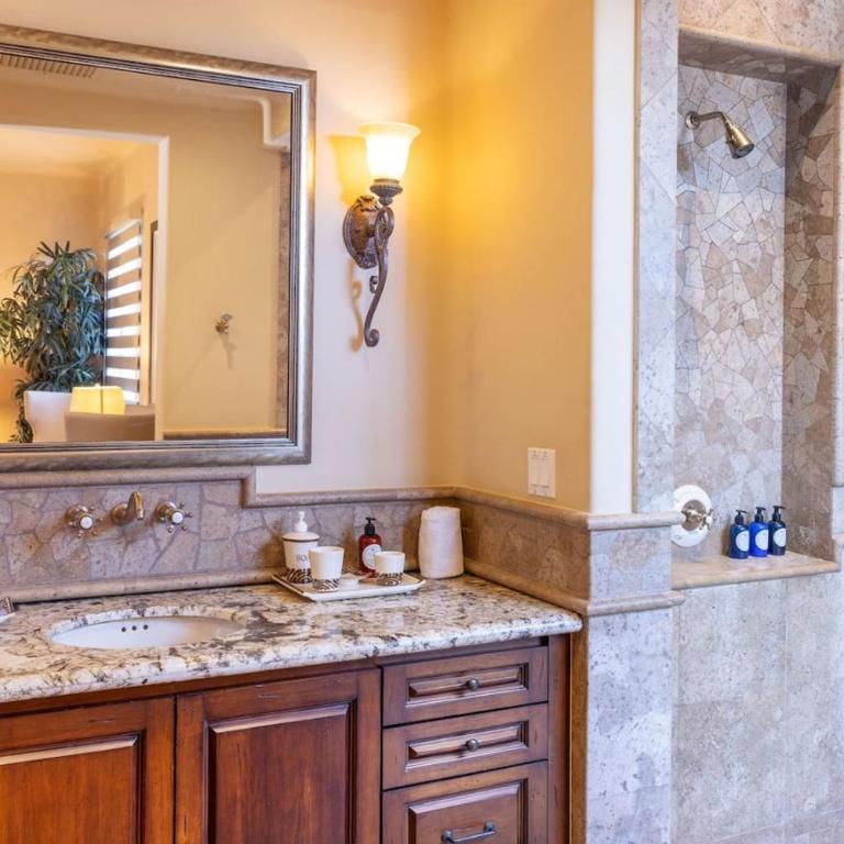 5-BR Golf Villa With Transportation Included - Villa - 31