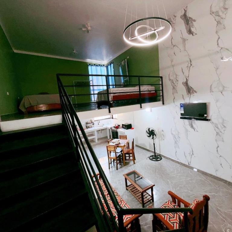 Duplex-style mini-apartment in a downtown area - Apartamento de 1 dormitorio - 9
