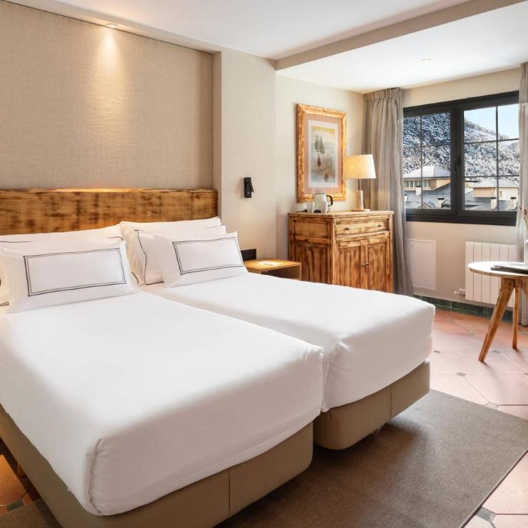 Meliá Sol y Nieve - Habitación Deluxe con vistas a la montaña - 2