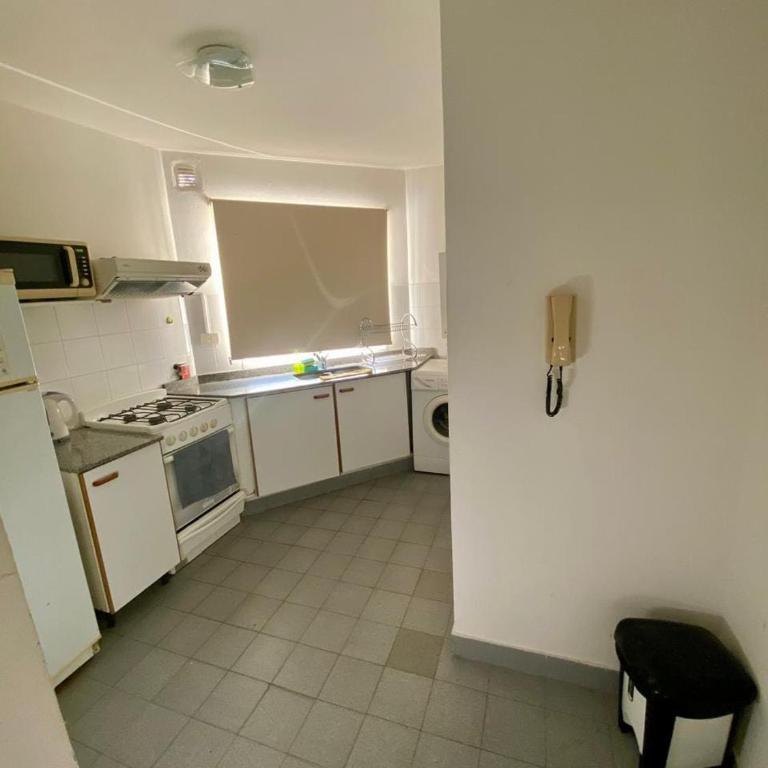 Departamento luminoso en el centro de la ciudad - One-Bedroom Apartment - 4