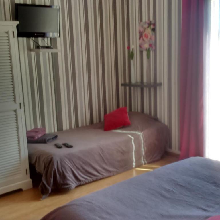 Chambres d'Hôtes de la Grone - Chambre Triple avec Balcon - 10