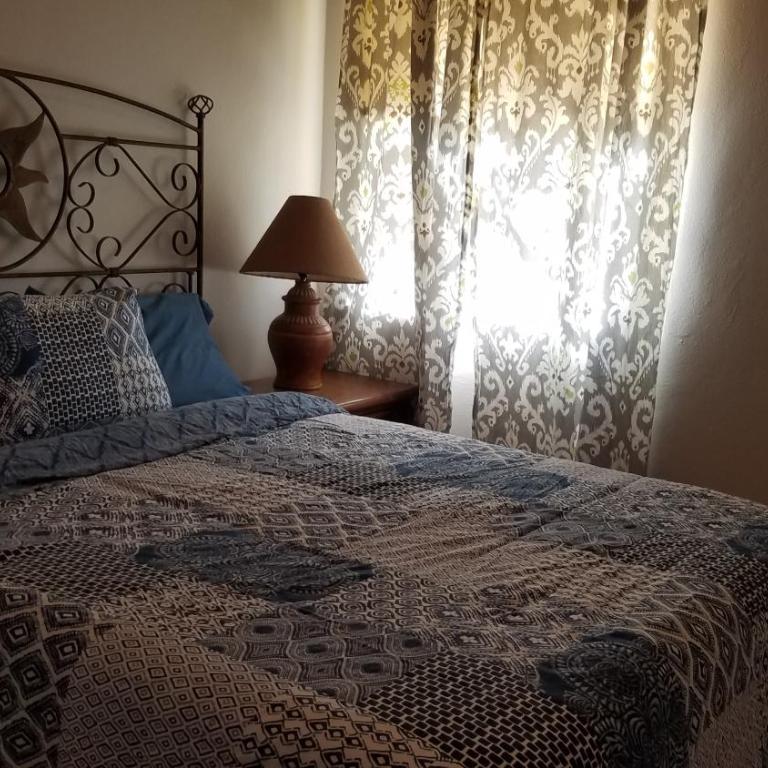 Costa Azul Oceanfront Condo wViews, Surf, Swimmable Beach - Apartamento - 17