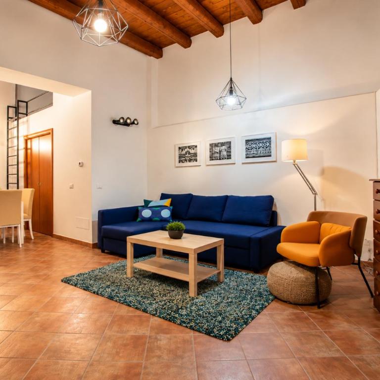 Flo's Chathedral Home - Appartamento - 16