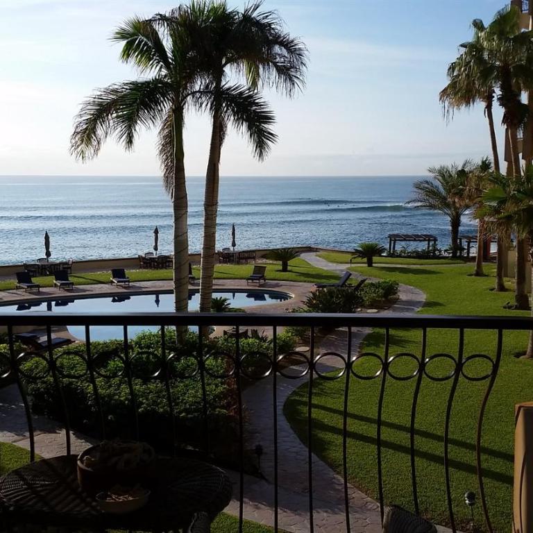 Costa Azul Oceanfront Condo wViews, Surf, Swimmable Beach - Apartamento - 1