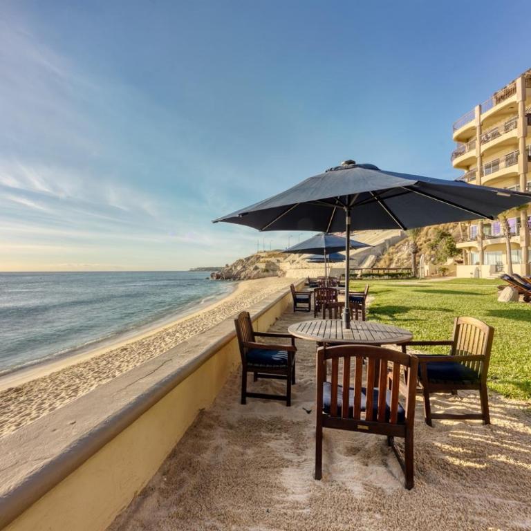 Costa Azul Oceanfront Condo wViews, Surf, Swimmable Beach - Apartamento - 25