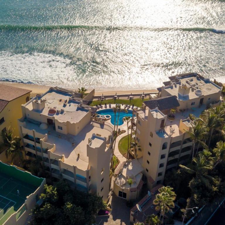 Costa Azul Oceanfront Condo wViews, Surf, Swimmable Beach - Apartamento - 49