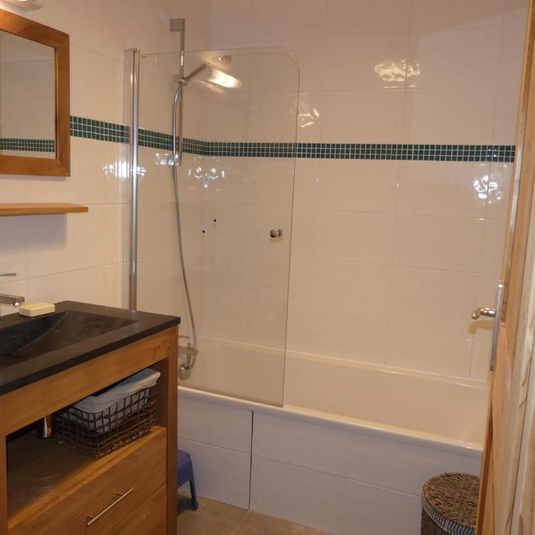 Appartement avec terrasse - 6 pers. - FR-1-906-13 - Apartment - 11