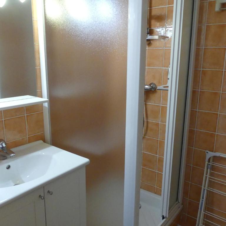 Appartement ensoleillé et calme - 6 pers. - FR-1-906-15 - Apartment - 11