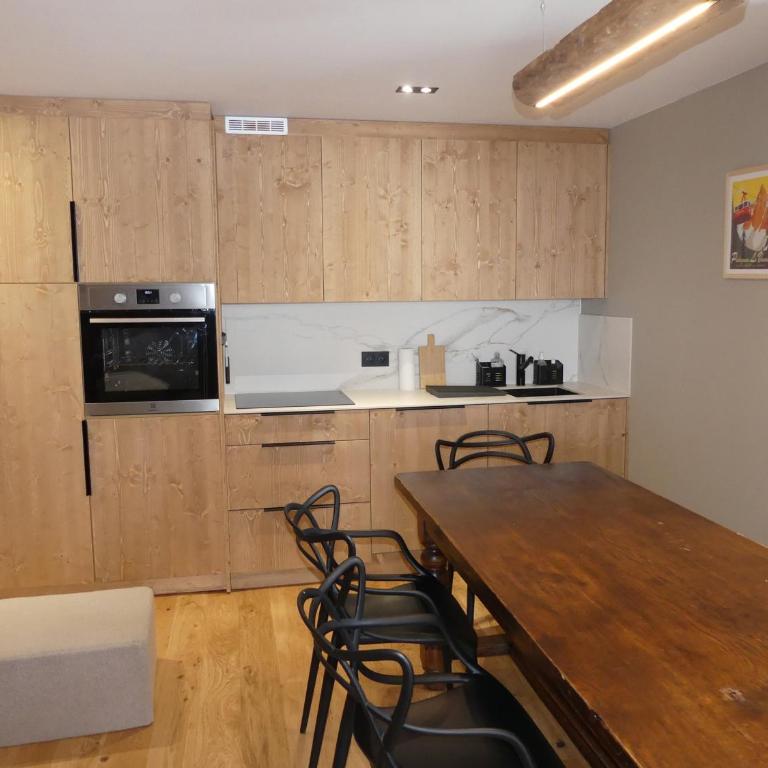Appartement moderne terrasse - 6 pers. - FR-1-906-19 - Appartement - 3