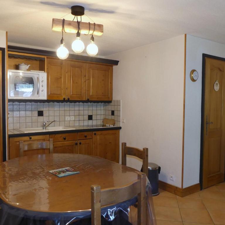 Appartement agréable avec belle vue - 5 pers. - FR-1-906-27 - Apartment - 7