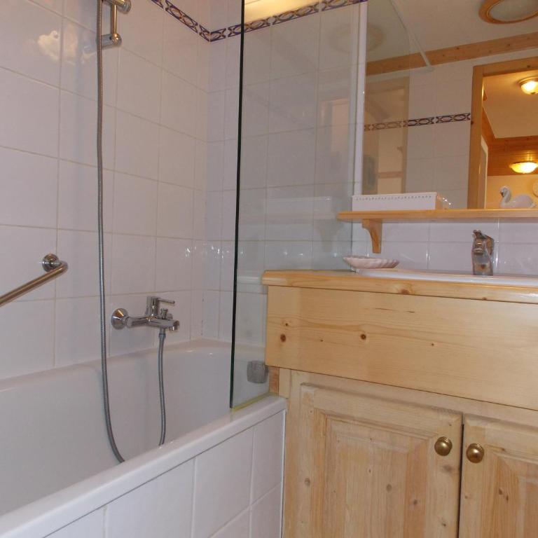 Appartement idéal avec balcon - 4 pers. - FR-1-906-90 - Apartamento - 5
