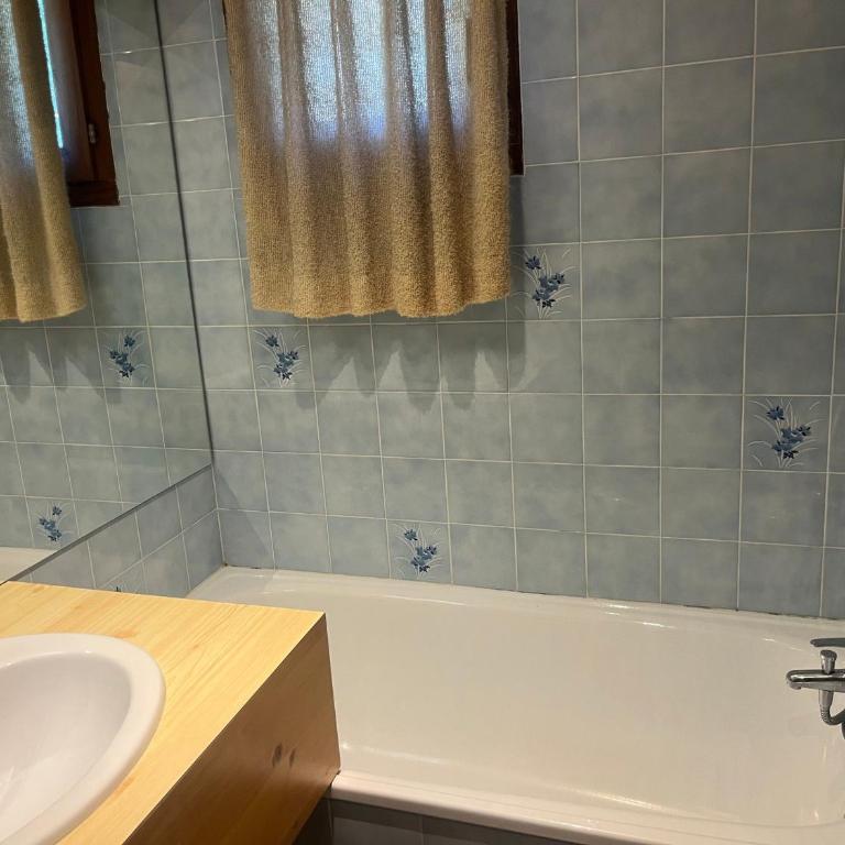 Appartement avec wifi, animaux OK - 5 pers. - FR-1-906-62 - Apartment - 15