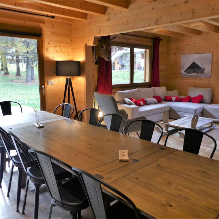 Chalet spacieux avec terrasse - 10 pers. - FR-1-906-6 - Chalet - 4