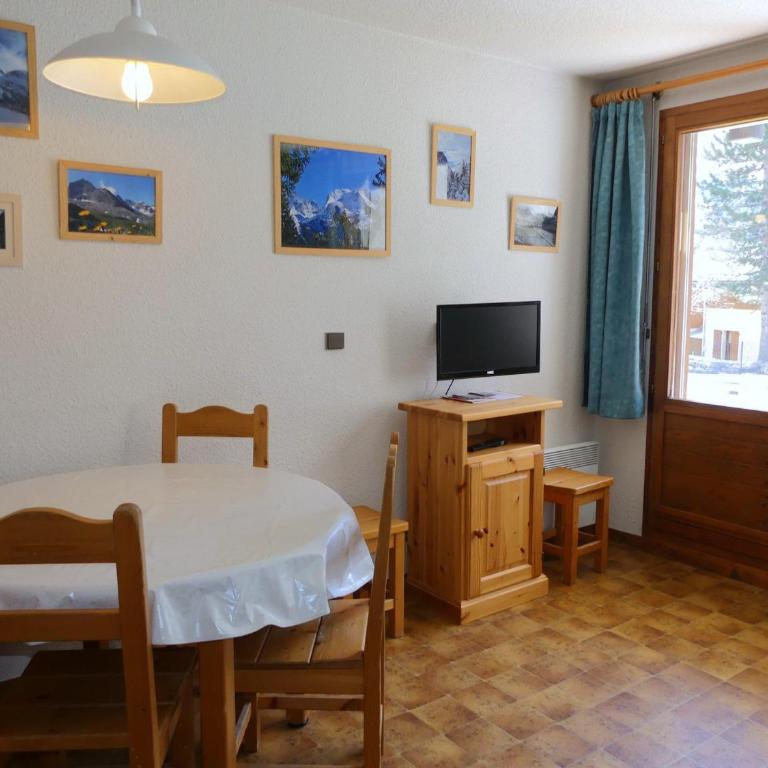 Appartement à Pralognan-la-Vanoise - 5 pers. - FR-1-906-30 - Apartment - 1
