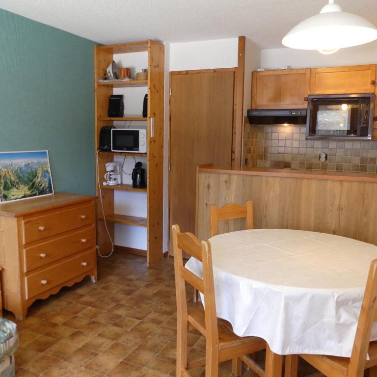 Appartement à Pralognan-la-Vanoise - 5 pers. - FR-1-906-30 - Apartment - 2