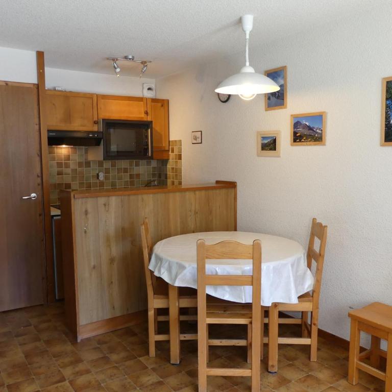 Appartement à Pralognan-la-Vanoise - 5 pers. - FR-1-906-30 - Apartment - 3
