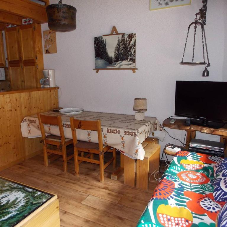 Appartement idéalment situé - 4 pers. - FR-1-906-71 - Apartamento - 2