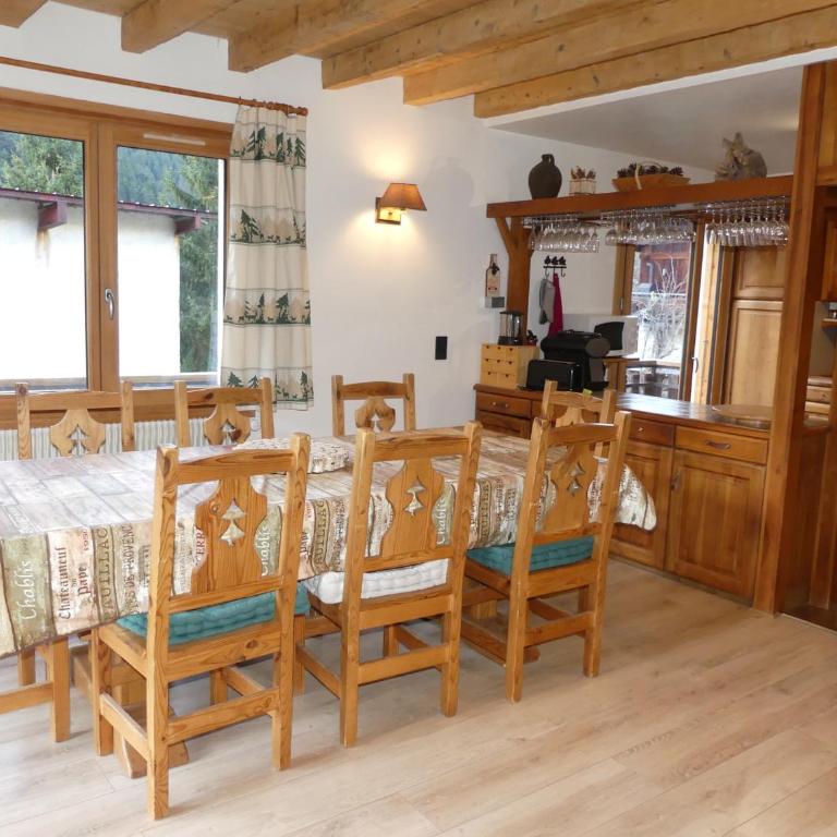 Chalet spacieux, vue splendide - 10 pers. - FR-1-906-4 - Chalet - 2