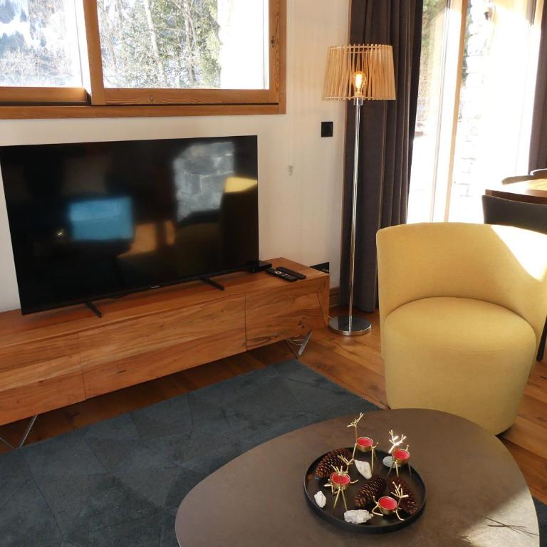 Appartement avec vue sur les sommets - 4 pers. - FR-1-906-51 - Apartment - 12
