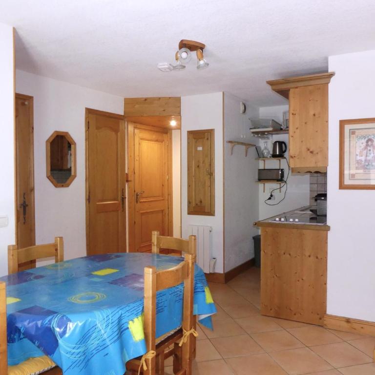 Appartement chaleureux au style montagnard - 4 pers. - FR-1-906-54 - Appartement - 2