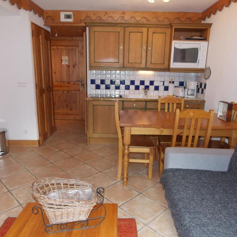 Appartement charmant proche centre - 4 pers. - FR-1-906-103 - Apartment - 3
