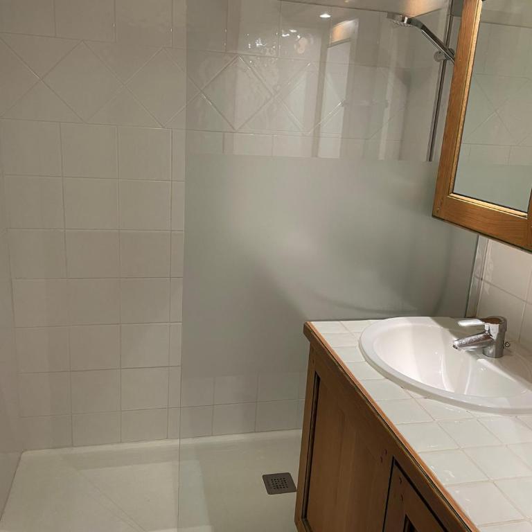 Appartement charmant proche centre - 4 pers. - FR-1-906-103 - Apartment - 4