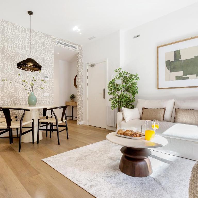 Genteel Home Zabaleta - Two-Bedroom Apartment - 1