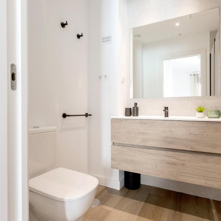 Genteel Home Zabaleta - Two-Room Apartment - 13