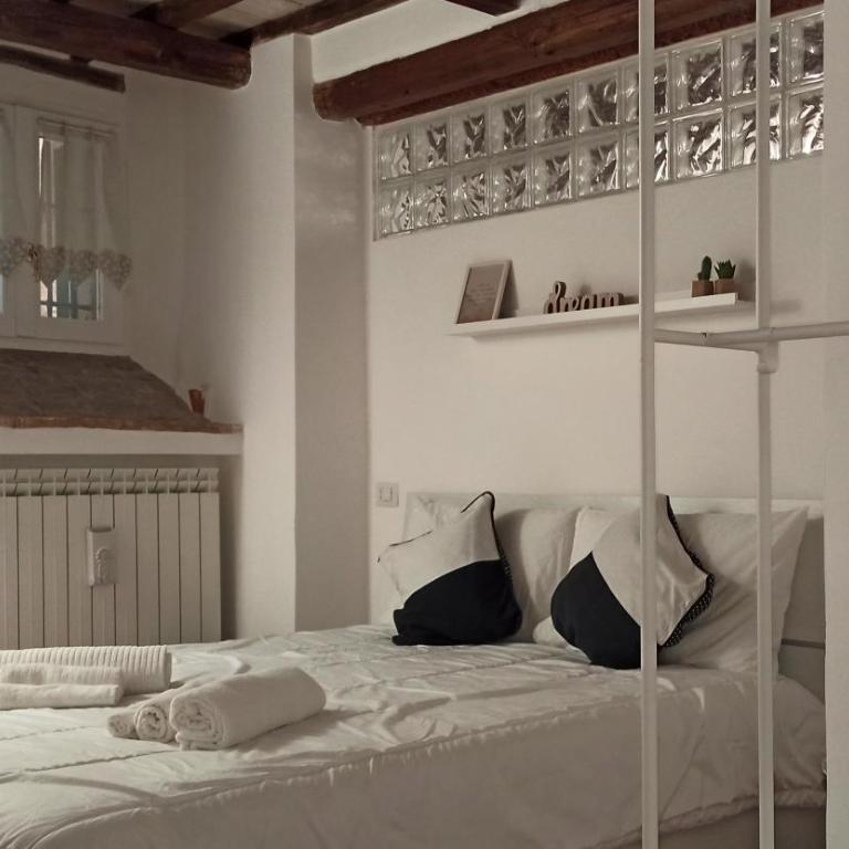 Appartamento Centro Storico - Perugia, centro - One-Bedroom Apartment - 4