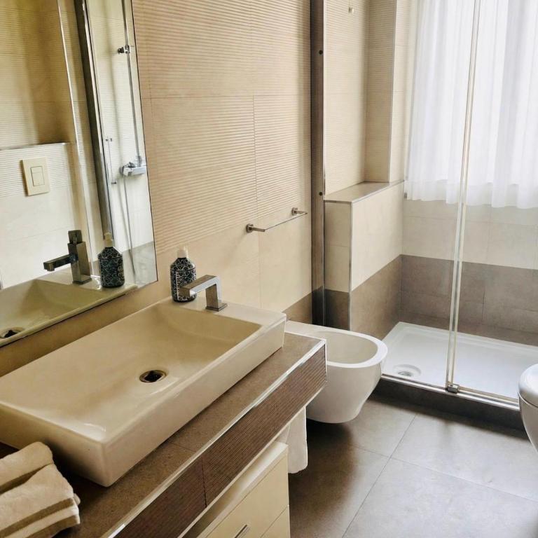 MAISON CRYSTAL, 2 Bedrooms & Wifi - Appartamento con 2 Camere da Letto - 4