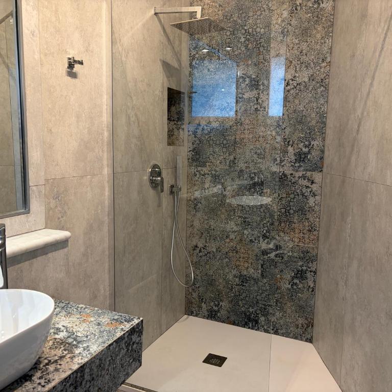 Nox Romana Apartments - Saint Peter - Large Flat with Terrace - Appartamento con 2 Camere da Letto - 16