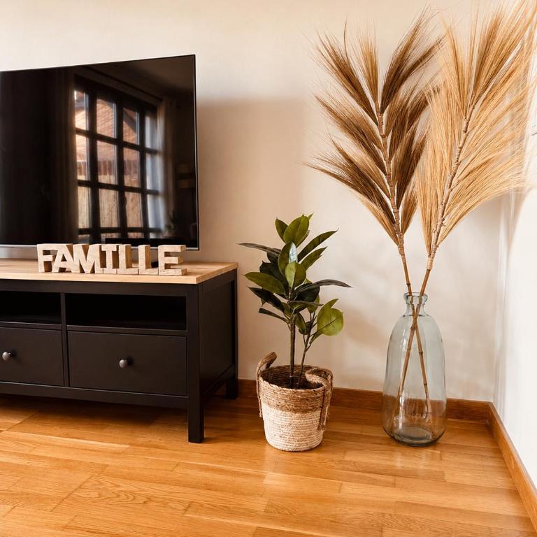 Take It EaSea - Three-Bedroom Apartment - 89