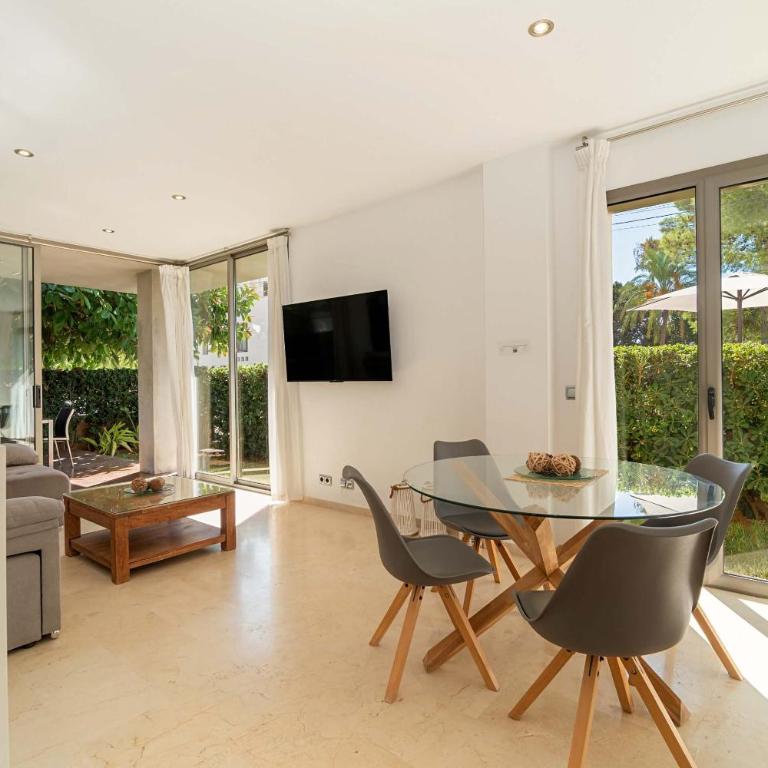 Can Marti Cirerer by Sealand Villas - Apartment with Pool View - 10