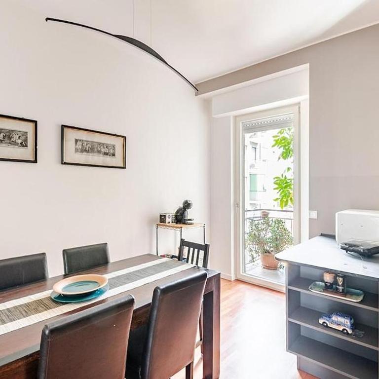 Spacious Apartment - M4 to Duomo - Free Garage - Appartamento con 3 Camere da Letto - Piano Alto - 28