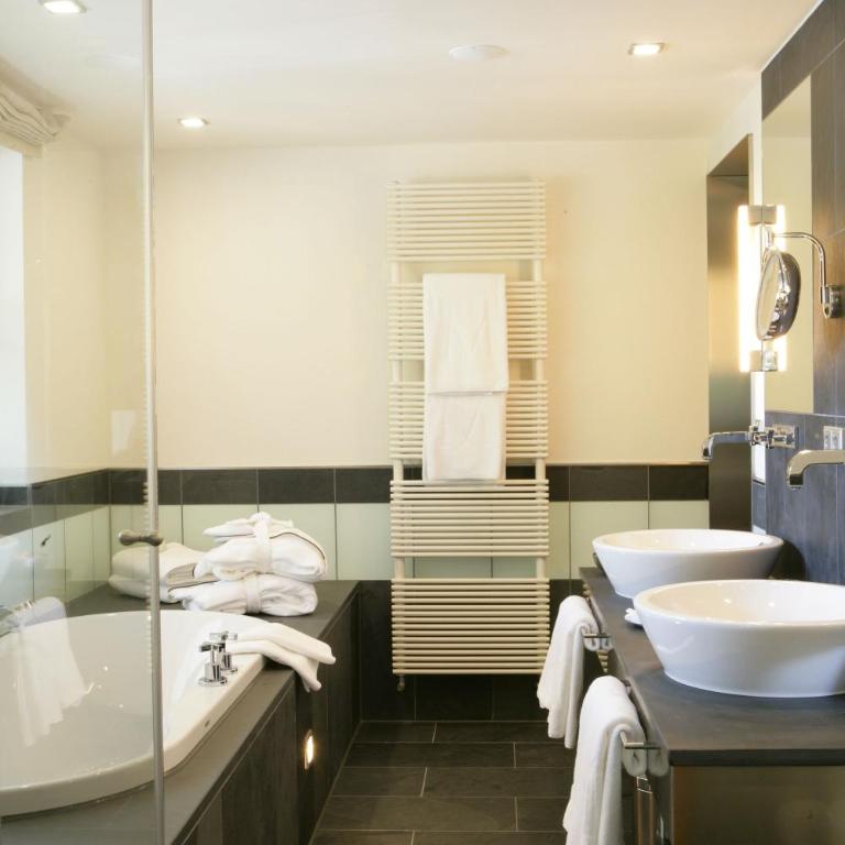 Hotel Maximilian - Deluxe Doppelzimmer - 1