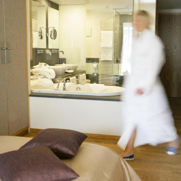 Hotel Maximilian - Superior Doppelzimmer - 4