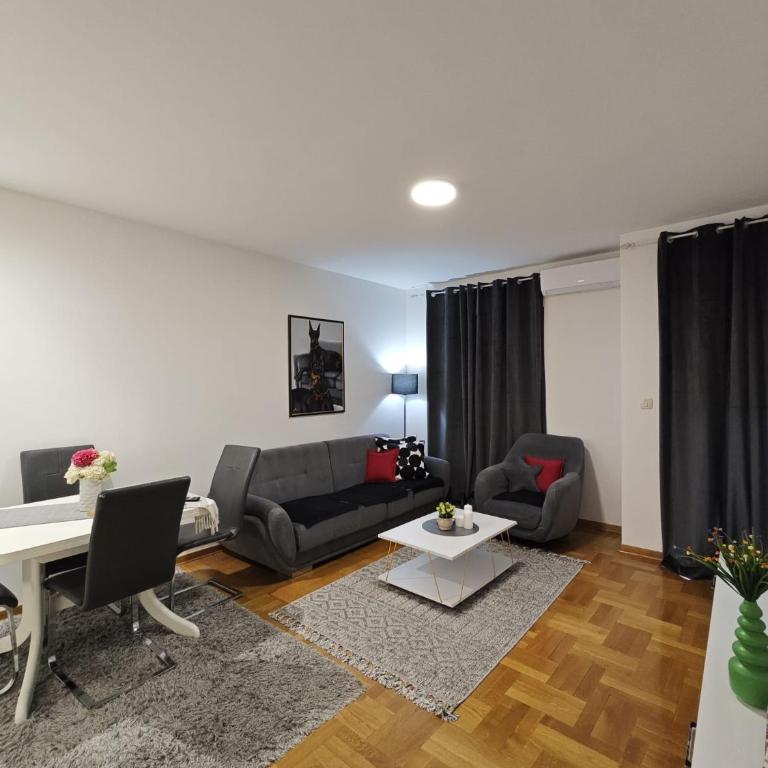 Central Walk Apartment - Room #1735019601 - 2