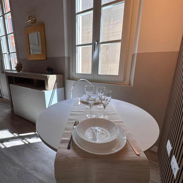 The Stylish Flat - Modena Adriano - Room #1735031701 - 2