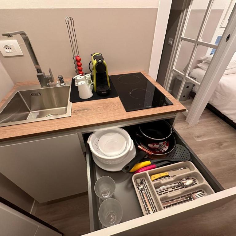 The Stylish Flat - Modena Adriano - Room #1735031702 - 3