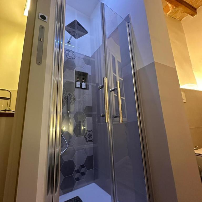 The Stylish Flat - Modena Adriano - Room #1735031702 - 10