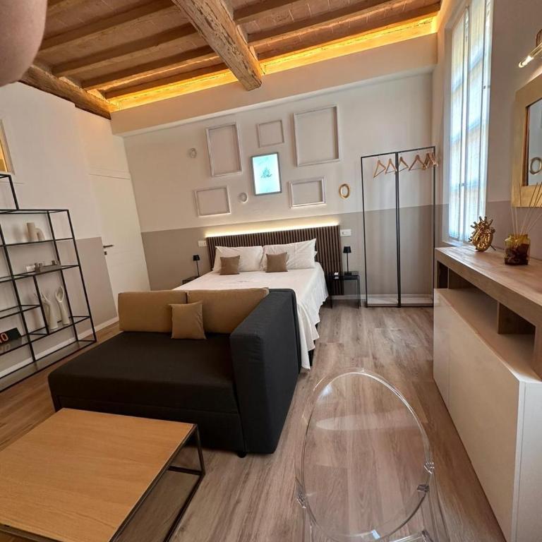 The Stylish Flat - Modena Adriano - Room #1735031701 - 9