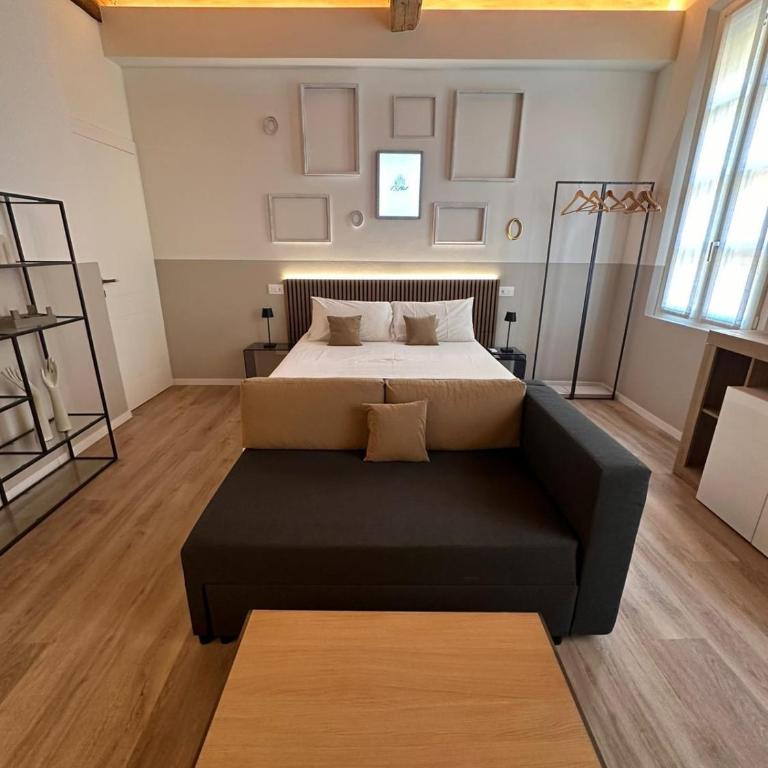 The Stylish Flat - Modena Adriano - Room #1735031701 - 15