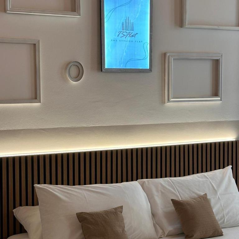 The Stylish Flat - Modena Adriano - Room #1735031701 - 19