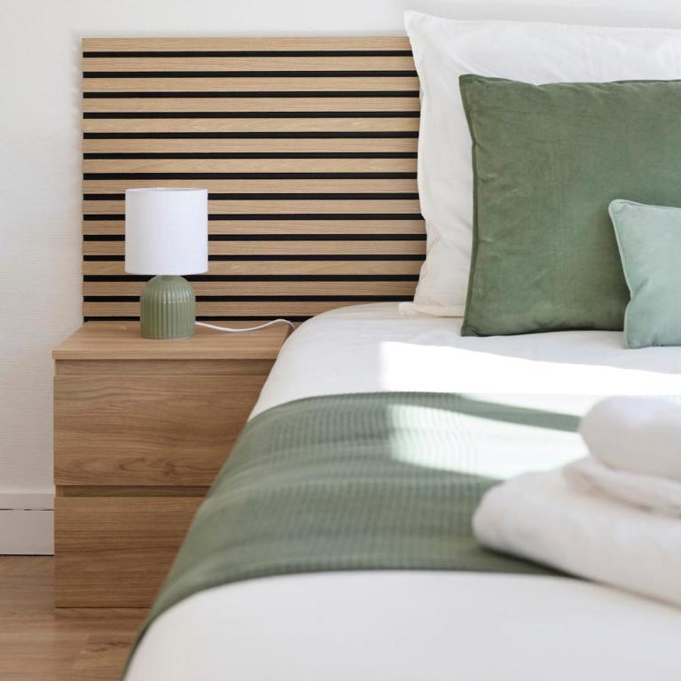 T3 Lumineux au cœur de Saint-Nazaire - Mer à 500 mètres - Appartement 2 Chambres - 13