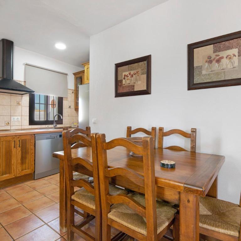 Casa El Sotillo - Sólo familias - Villa con vistas al jardín - 9